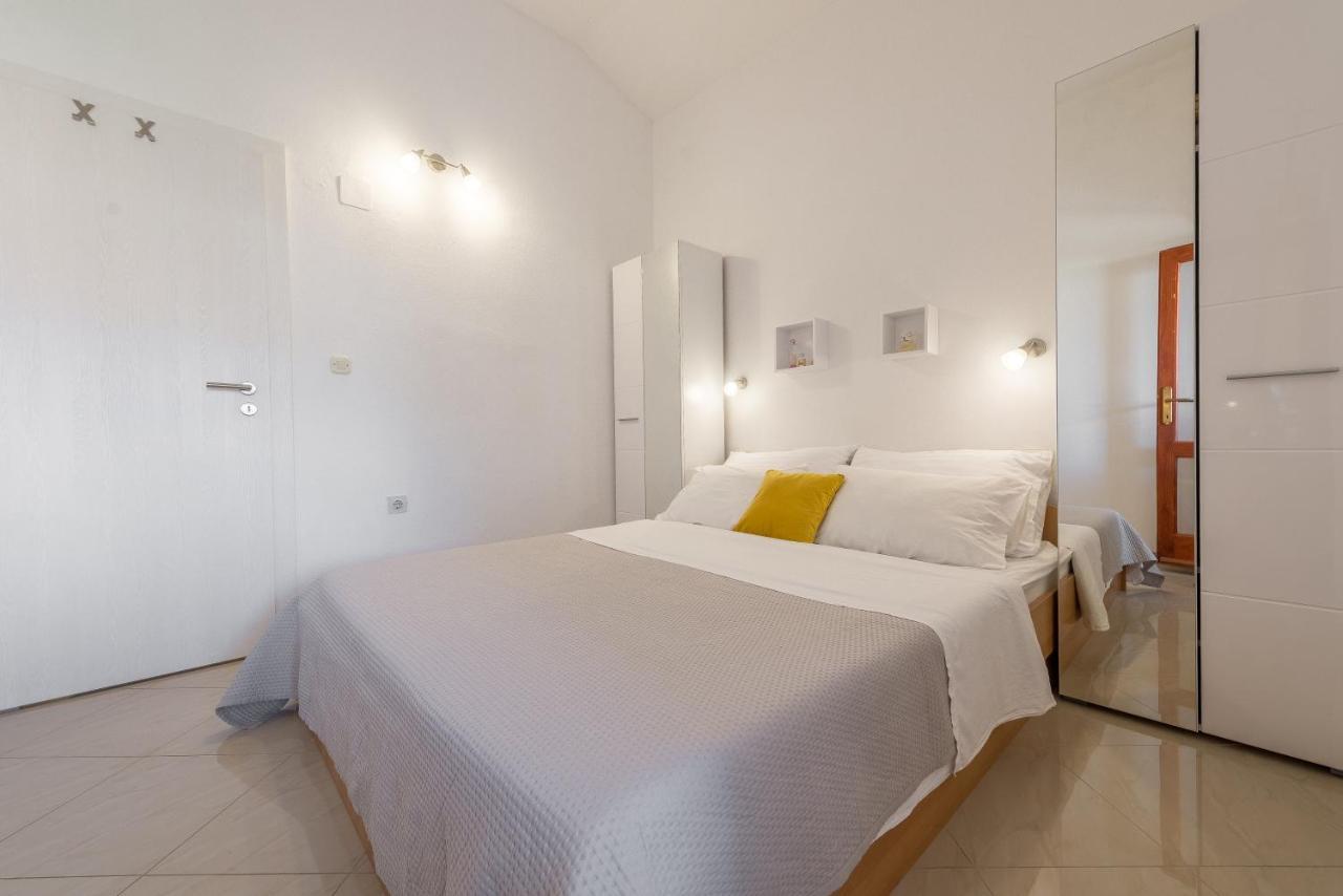 Apartments Maria Kukljica Extérieur photo