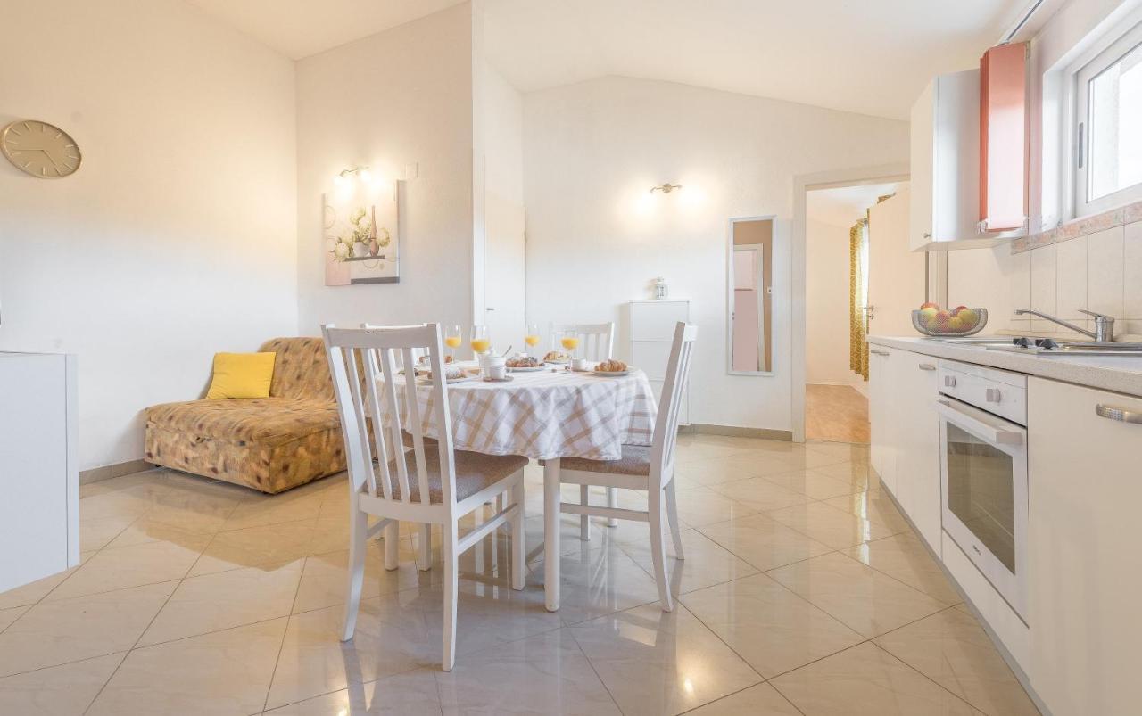 Apartments Maria Kukljica Extérieur photo