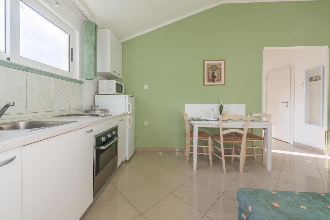 Apartments Maria Kukljica Extérieur photo