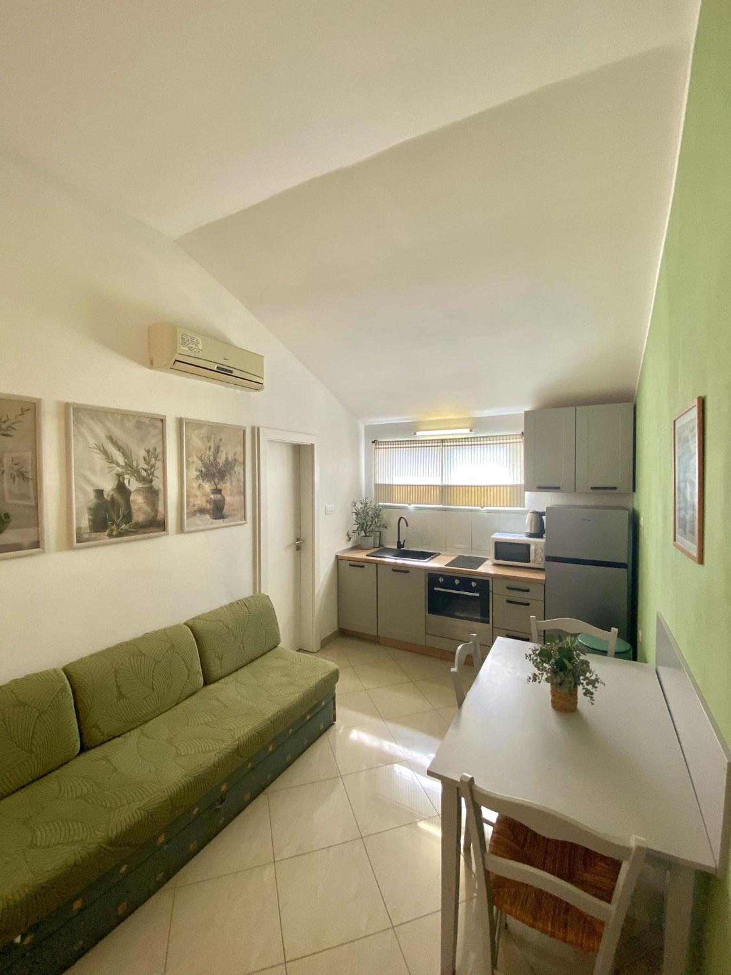 Apartments Maria Kukljica Extérieur photo